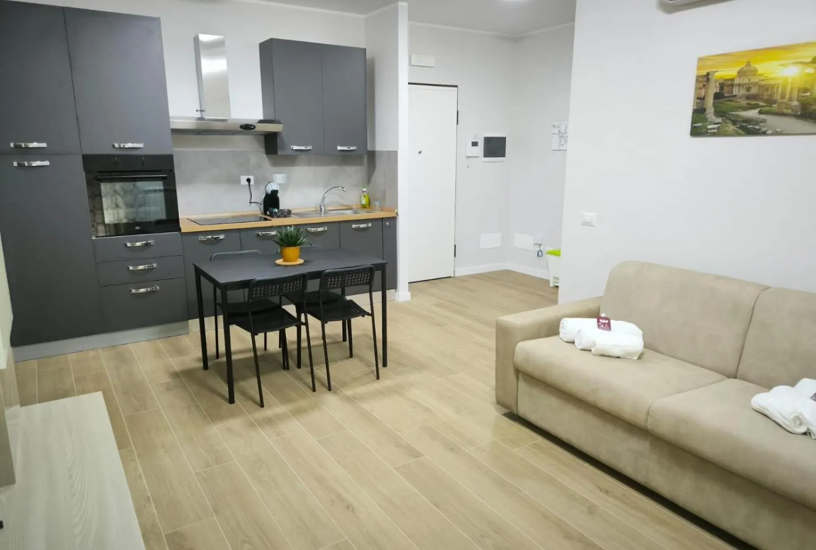 A Casa Di Lu Roma Apartment Italy